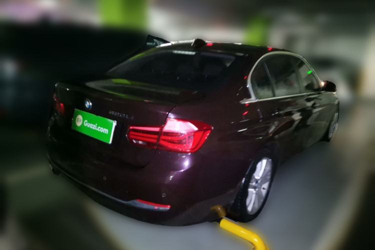 Used BMW 3 Series 2016 320Li Fashion Model Rear Right 45 Deg