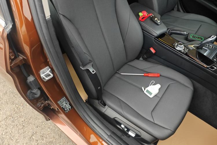 Used BMW 3 Series 2016 320Li Fashion Model Right Front Seat