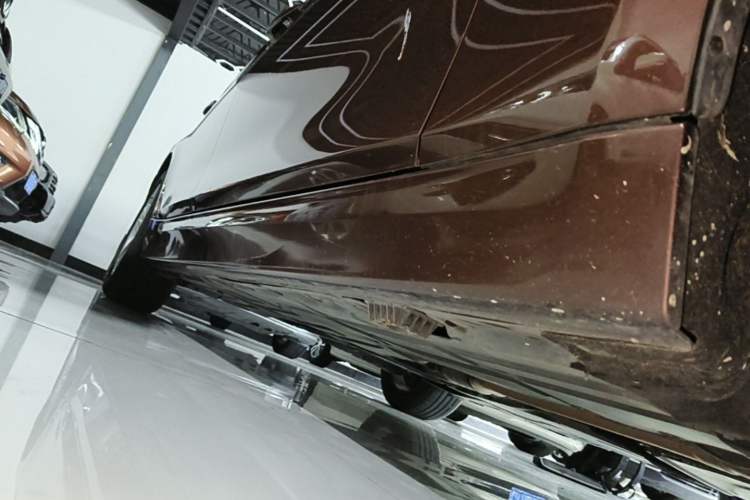Used BMW 3 Series 2016 320Li Fashion Model Right Side Sill