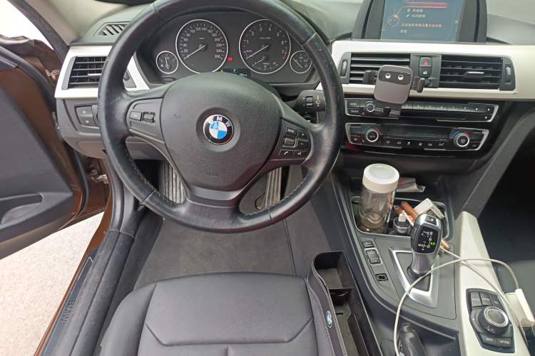 Used BMW 3 Series 2016 320Li Ambition Model Steering Wheel
