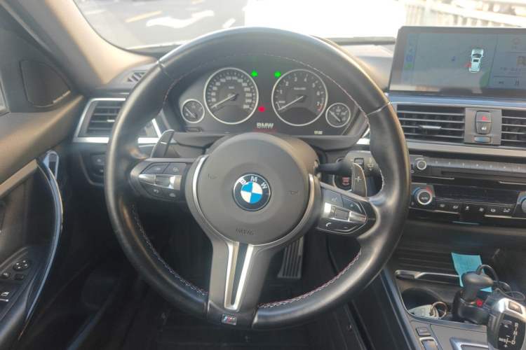 Used BMW 3 Series 2016 320Li Fashion Model Steering Wheel