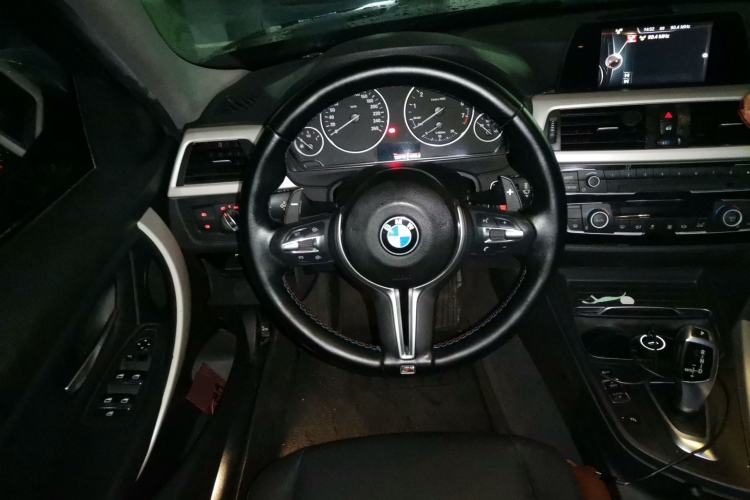 Used BMW 3 Series 2016 320Li Fashion Model Steering Wheel