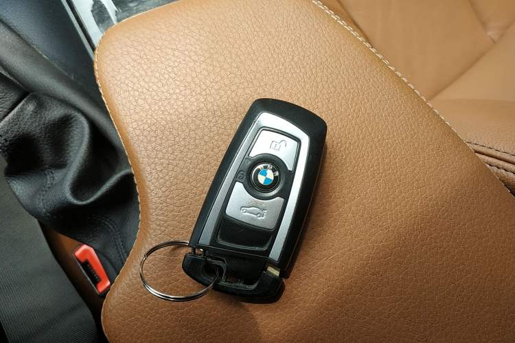 Used BMW 3 Series 2016 320Li Luxury Design Package Vehicle Key