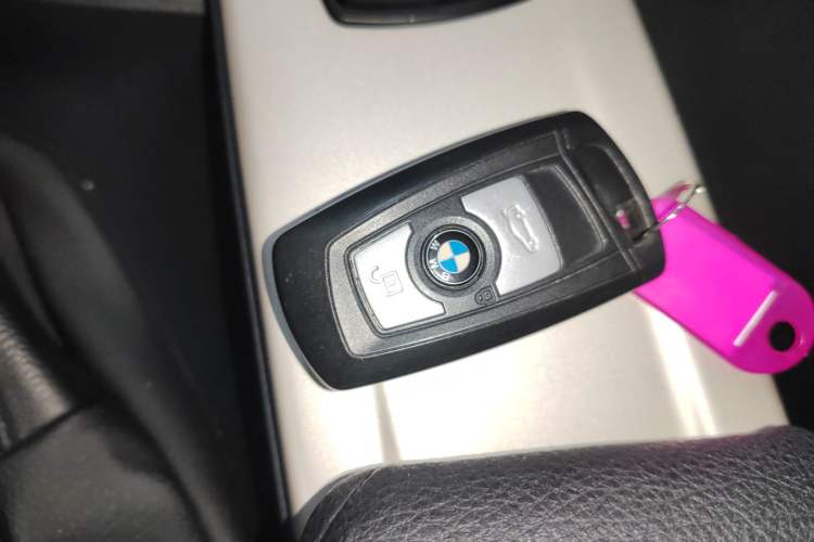 Used BMW 3 Series 2016 320Li Fashion Model Vehicle Key