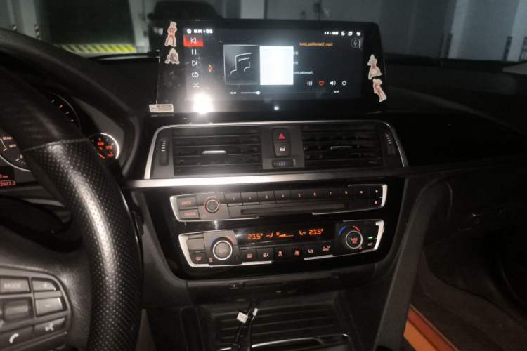 Used BMW 3 Series 2016 320Li Ambition Model Audio And AC Panel