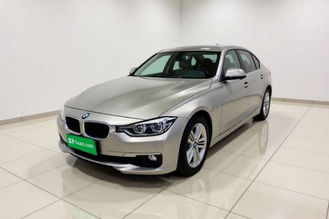 BMW 3 Series 2016 320Li Ambition Model مستعملة