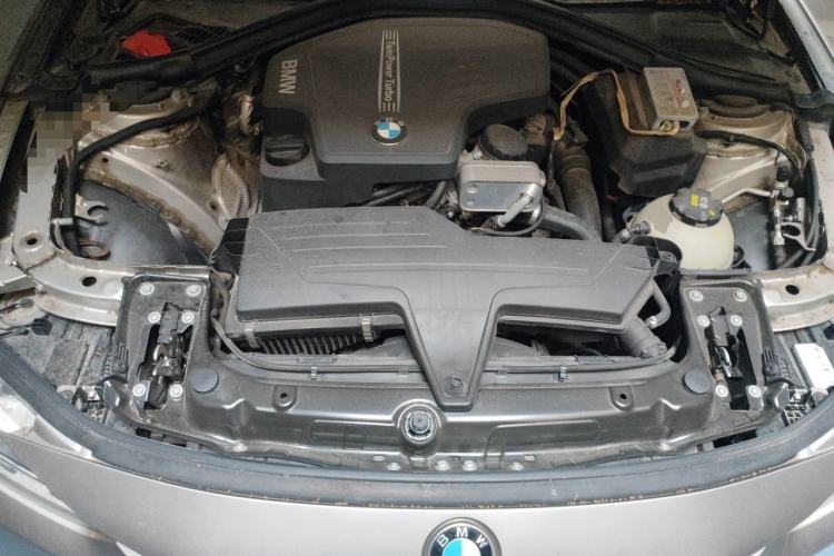 Used BMW 3 Series 2016 320Li Ambition Model Engine Bay