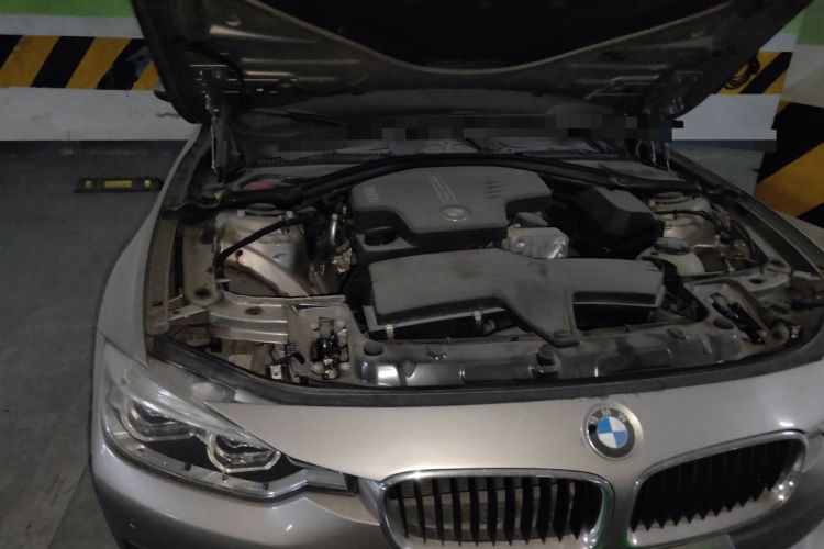 Used BMW 3 Series 2016 320Li Fashion Model Engine Bay Right