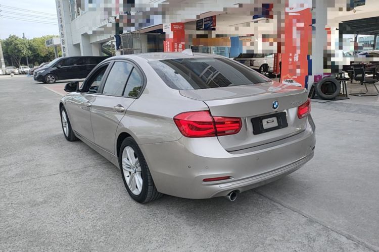 Used BMW 3 Series 2016 320i Fashion Model Exterior 2