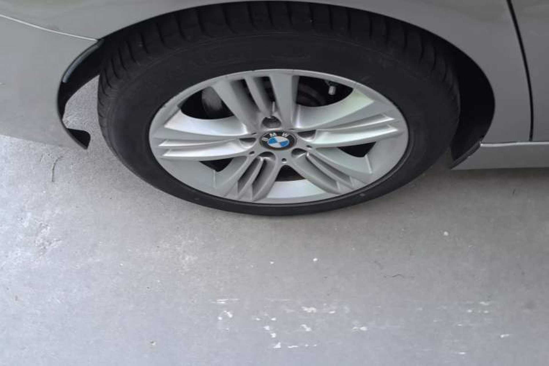 Used BMW 3 Series 2016 320Li Ambition Model Exterior 5