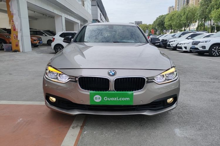 Used BMW 3 Series 2016 320i Fashion Model Front