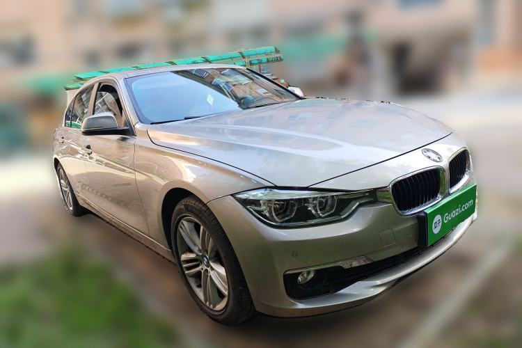Used BMW 3 Series 2016 320Li Fashion Model Front Right 45 Deg