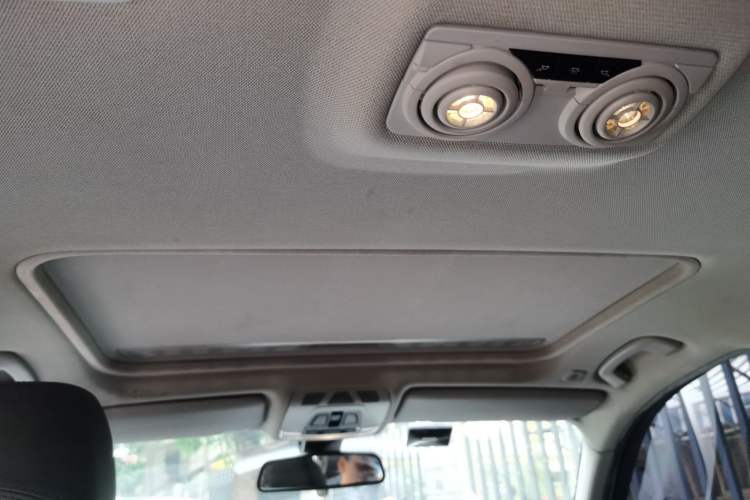 Used BMW 3 Series 2016 316Li Fashion Model Headliner