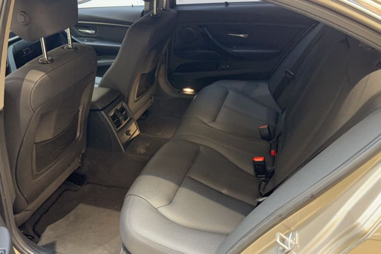 Used BMW 3 Series 2016 316Li Fashion Model Interior 2