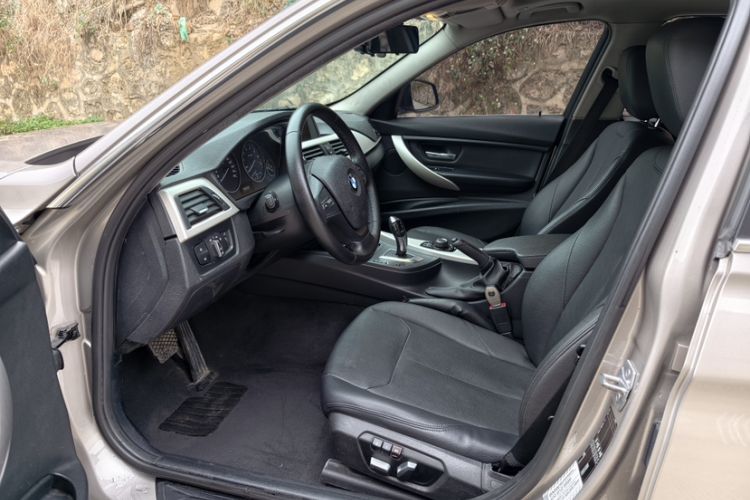 Used BMW 3 Series 2016 320Li Ambition Model Interior 3