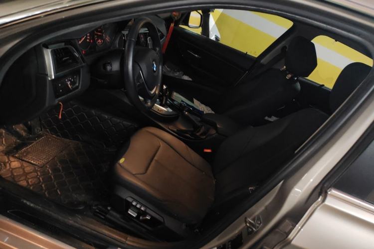 Used BMW 3 Series 2016 320Li Ambition Model Left Front Seat