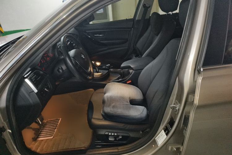 Used BMW 3 Series 2016 320Li Ambition Model Left Front Seat