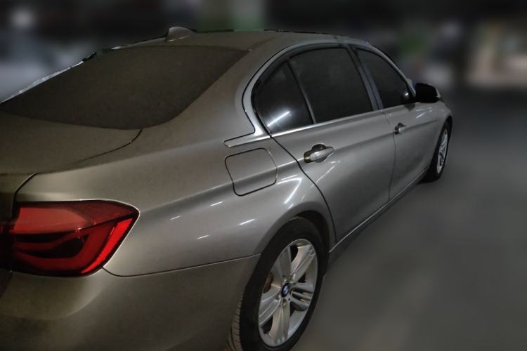 Used BMW 3 Series 2016 320Li Fashion Model Rear Right 45 Deg