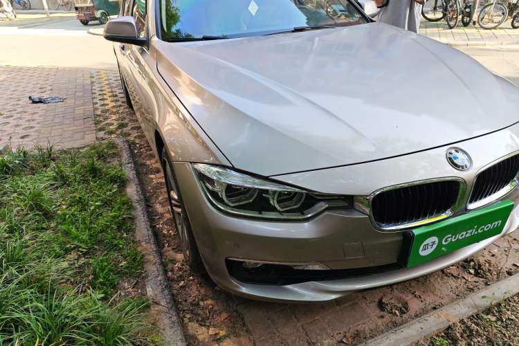 Used BMW 3 Series 2016 320Li Fashion Model Right Front Headlight