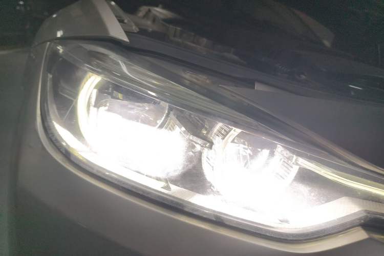 Used BMW 3 Series 2016 320Li Ambition Model Right Front Headlight