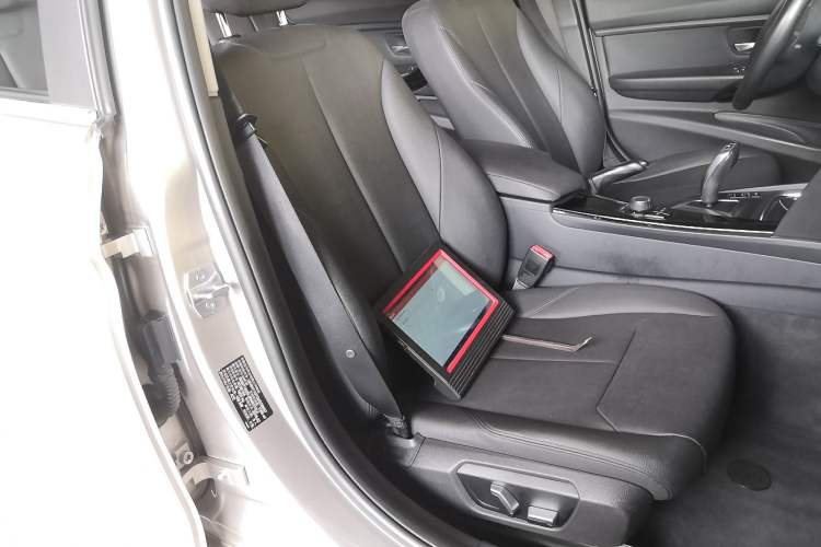 Used BMW 3 Series 2016 316Li Fashion Model Right Front Seat