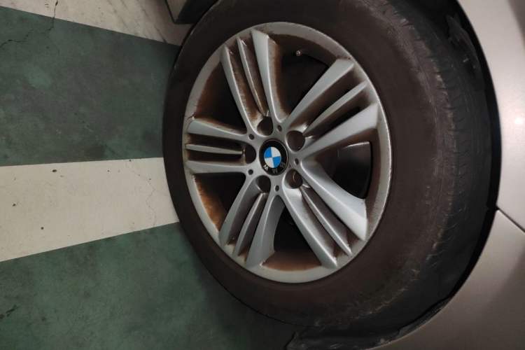Used BMW 3 Series 2016 320Li Ambition Model Right Front Wheel Hub