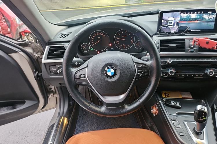 Used BMW 3 Series 2016 320Li Ambition Model Steering Wheel