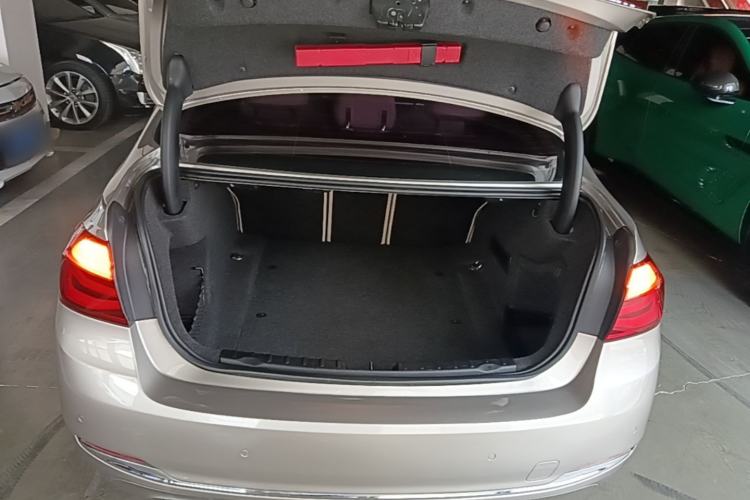 Used BMW 3 Series 2016 328Li xDrive Luxury Design Package Trunk