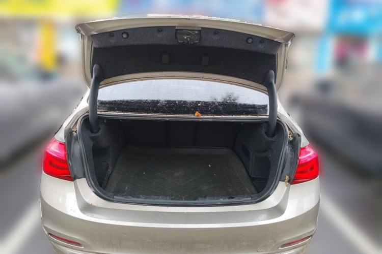 Used BMW 3 Series 2016 316i Fashion Model Trunk