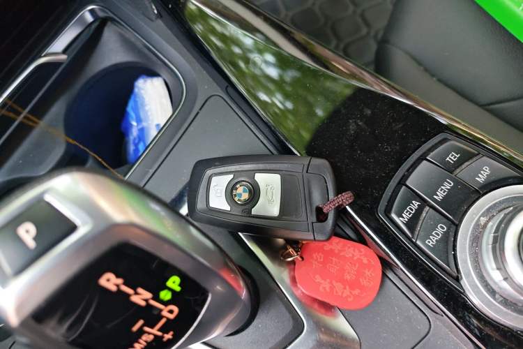 Used BMW 3 Series 2016 320Li Fashion Model Vehicle Key
