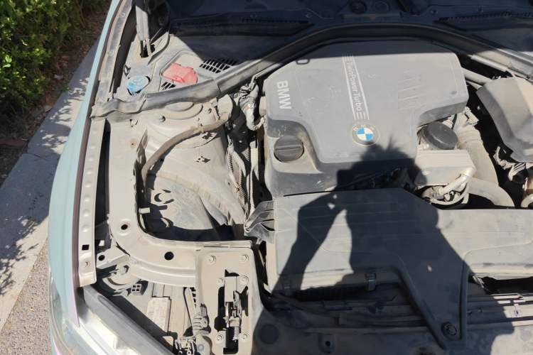 Used BMW 3 Series 2016 320Li Fashion Model Engine Bay Right