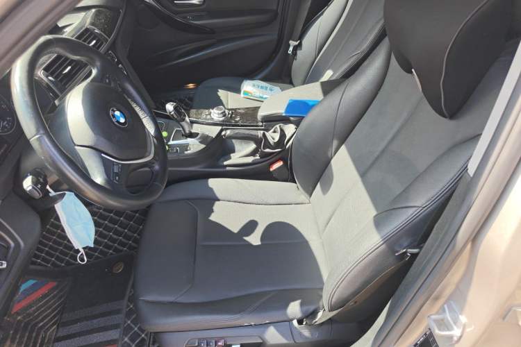 Used BMW 3 Series 2016 320Li Fashion Model Left Front Seat
