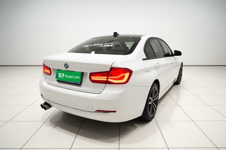Used BMW 3 Series 2016 328Li Fashion Model Rear Right 45 Deg