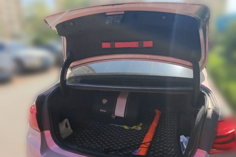Used BMW 3 Series 2016 320Li Fashion Model Trunk