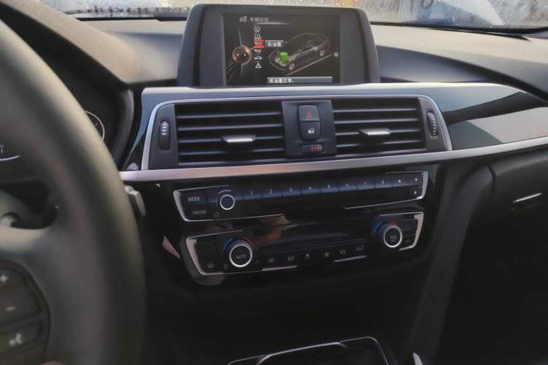 Used BMW 3 Series 2016 320Li Ambition Model Audio And AC Panel