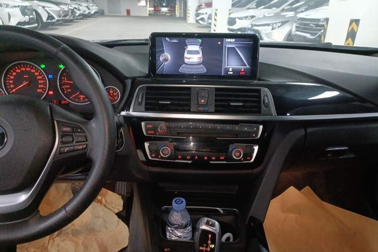 Used BMW 3 Series 2016 320Li Ambition Model Audio And AC Panel