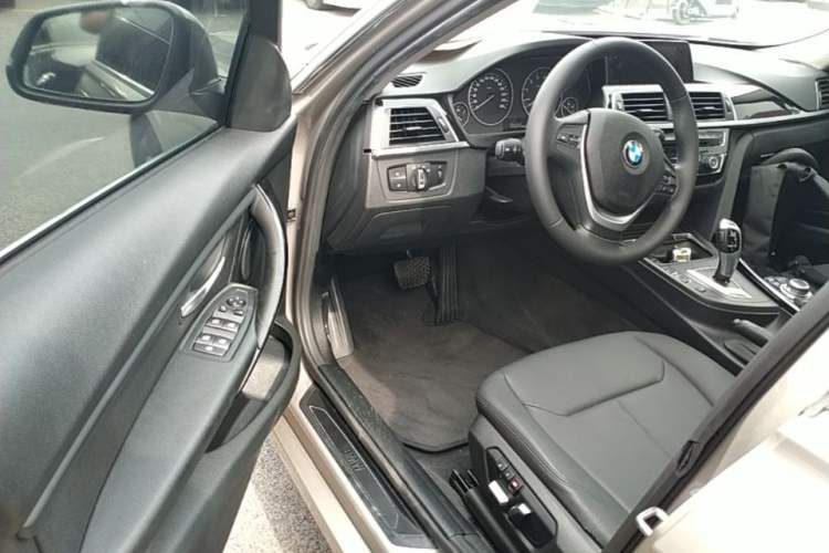 Used BMW 3 Series 2016 320Li Fashion Model Driver Seat