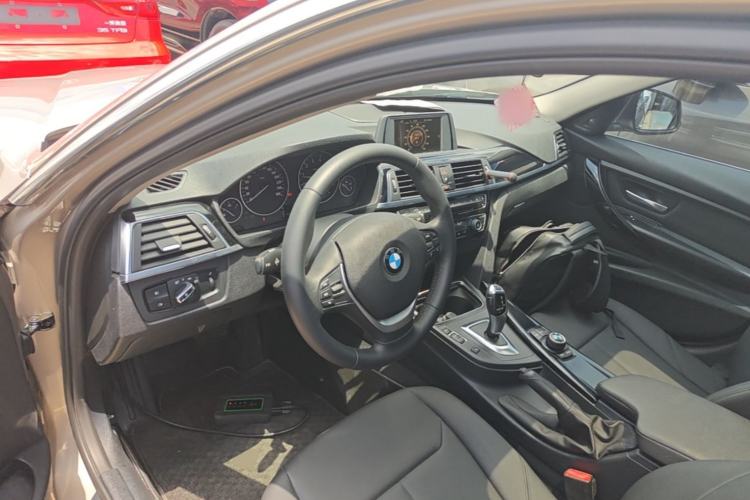 Used BMW 3 Series 2016 320Li Ambition Model Driver Seat
