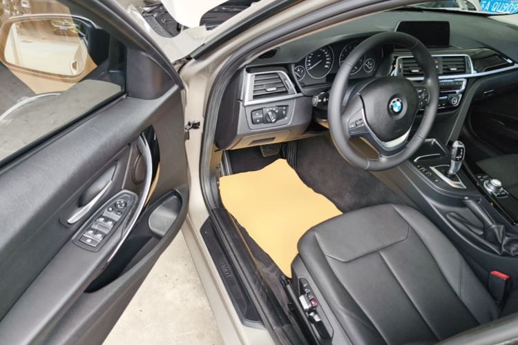 Used BMW 3 Series 2016 320i Fashion Model Driver Seat