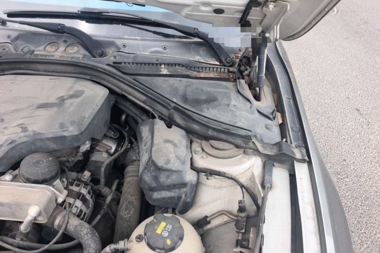 Used BMW 3 Series 2016 320Li Ambition Model Engine Bay Left