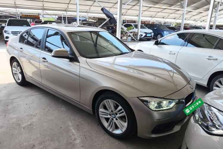 Used BMW 3 Series 2016 320i Fashion Model Front Right 45 Deg