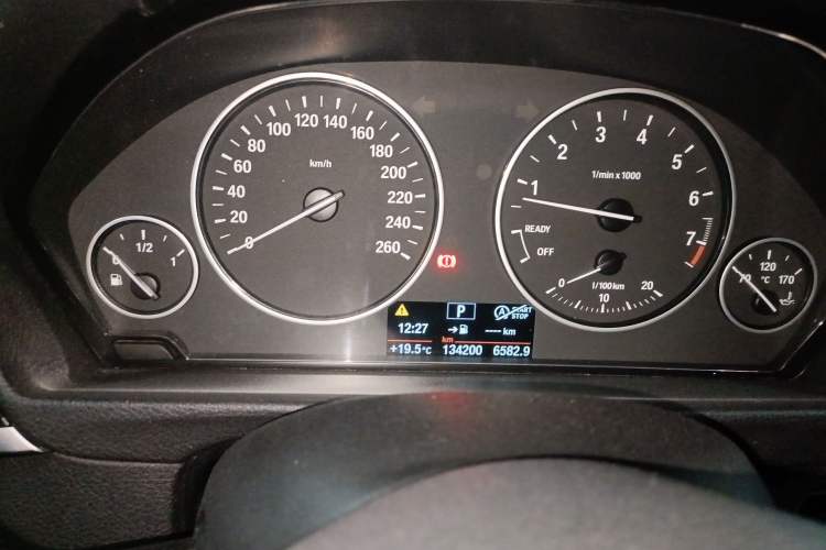 Used BMW 3 Series 2016 320Li Ambition Model Instrument Cluster