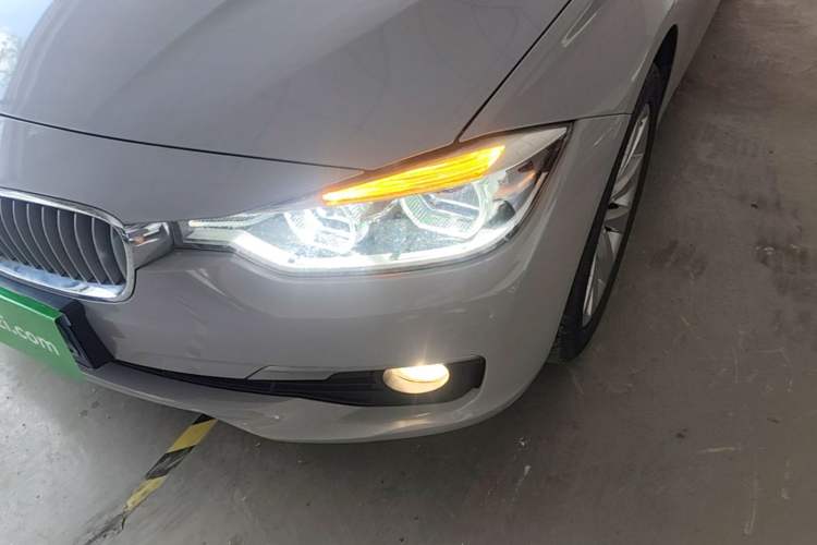 Used BMW 3 Series 2016 328Li Fashion Model Left Front Headlight