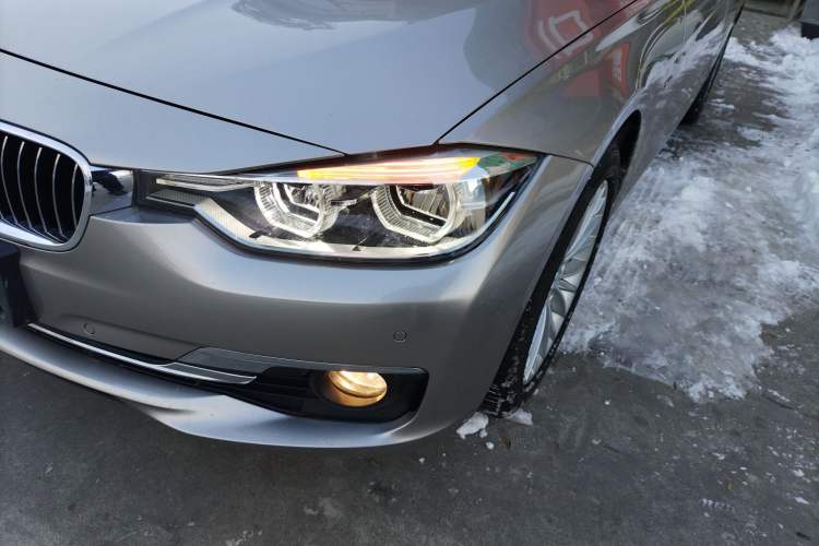 Used BMW 3 Series 2016 320Li Luxury Design Package Left Front Headlight