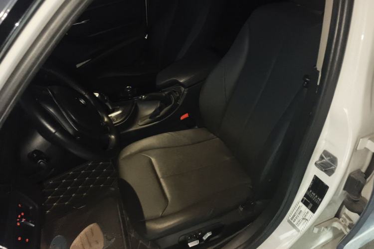 Used BMW 3 Series 2016 320Li Ambition Model Left Front Seat