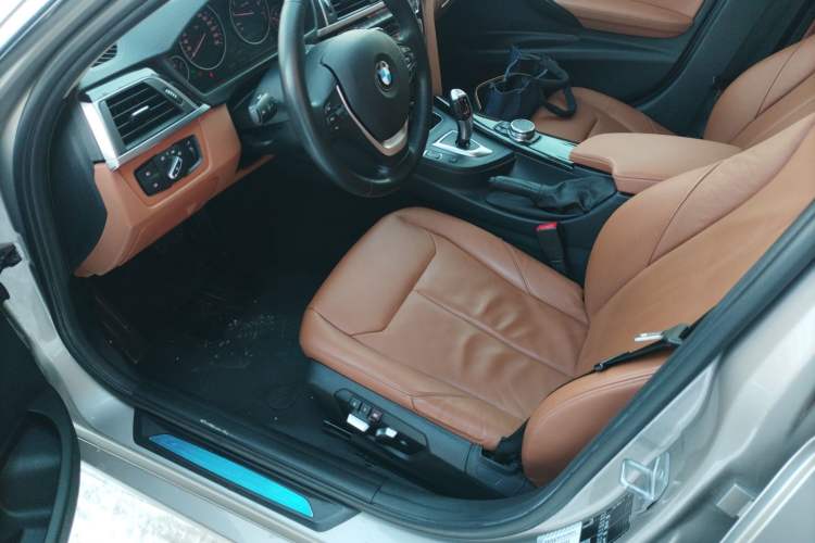 Used BMW 3 Series 2016 320Li Luxury Design Package Left Front Seat
