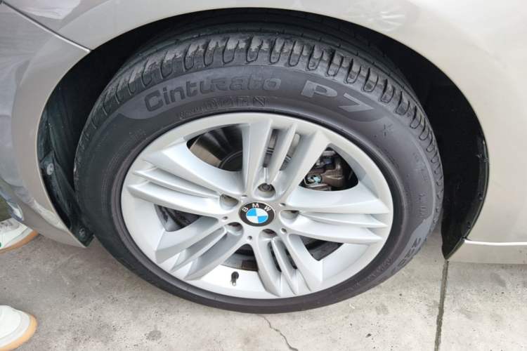 Used BMW 3 Series 2016 320i Fashion Model Left Front Wheel Hub