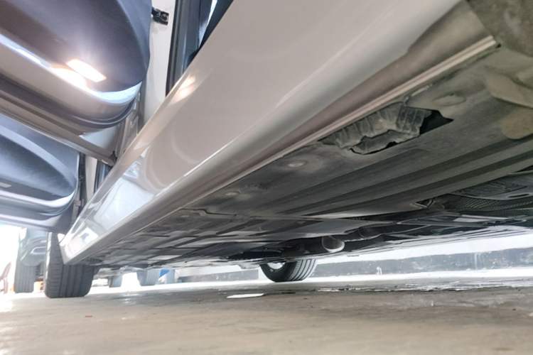 Used BMW 3 Series 2016 328Li Fashion Model Left Side Sill