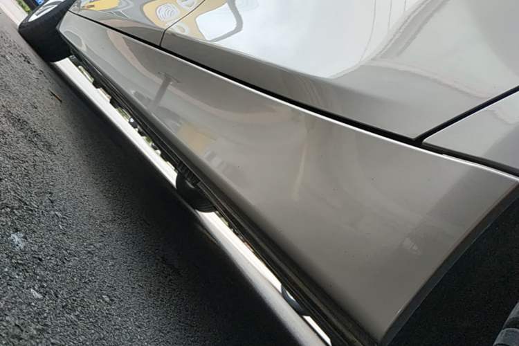 Used BMW 3 Series 2016 320i Fashion Model Left Side Sill
