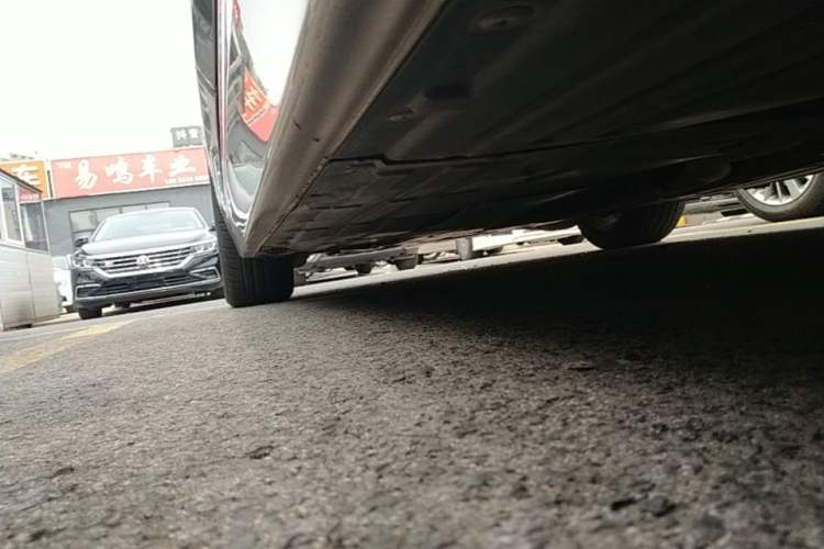 Used BMW 3 Series 2016 320Li Fashion Model Left Side Sill